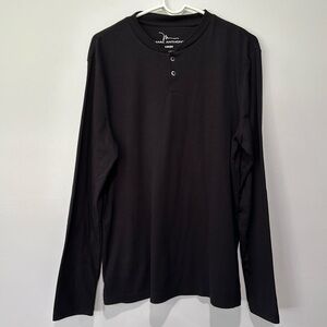 Men’s long sleeve sweater